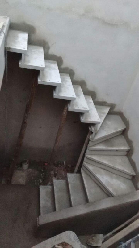 Empresa Que Faz Escada de Concreto Interna JArdim Nova Itaquá - Escada de Concreto Interna