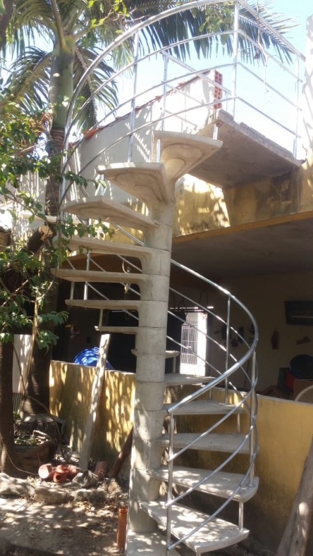 Escada Caracol de Concreto Pré Moldado Preço Vila ABC - Escada Caracol de Concreto com Corrimão