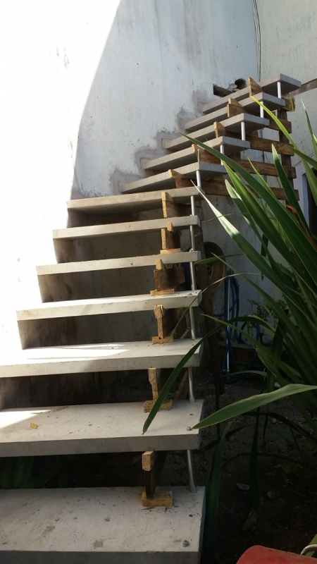 Escada Pré Moldada Externa Orçamento Ribeirão Pires - Escada Pré Moldada Concreto
