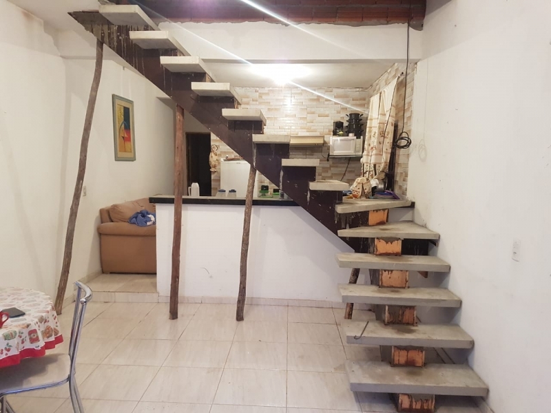 Escadas de Concreto com Viga Central Chácara Dona Olívia - Escada de Concreto Interna