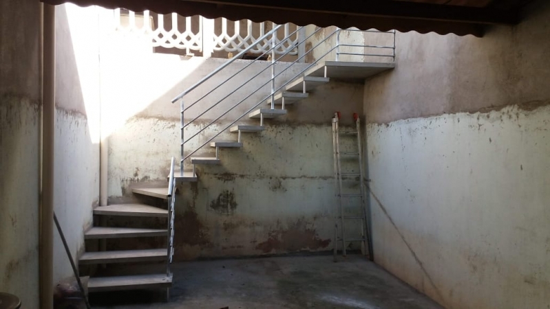Escadas de Concreto Pré Moldadas Vila Rosaria - Escada Pré Moldada Viga Central