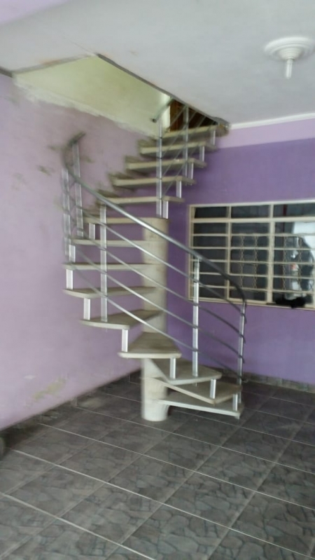escada caracol