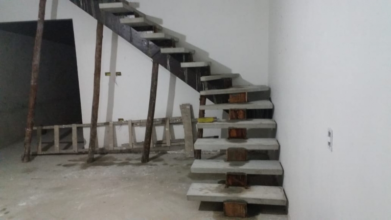 Quem Faz Escada Residencial Pré Moldada Núcleo Carvalho de Araújo - Escada Pré Moldada Reta
