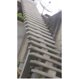 empresa que faz escada reta de concreto Jardim Elsa