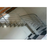 empresa que faz escadas caracol de concreto Guapituba