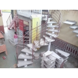 escada caracol de concreto Vila Independente