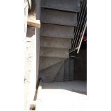 escada em l para interior Conjunto Residencial Prestes Maia