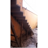 escada reta em concreto pré moldada Vila Margareth