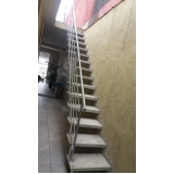 escada reta concreto pré moldada