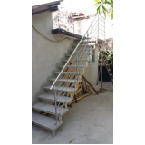 escadas retas fixas Vila Melo
